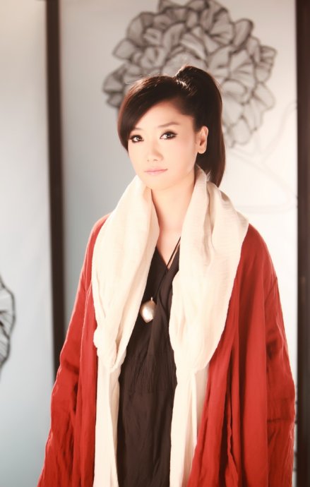 http://www.119127.cn/pics/star/pic/c9f1c2f720a75a77d810d0667d954369.jpg