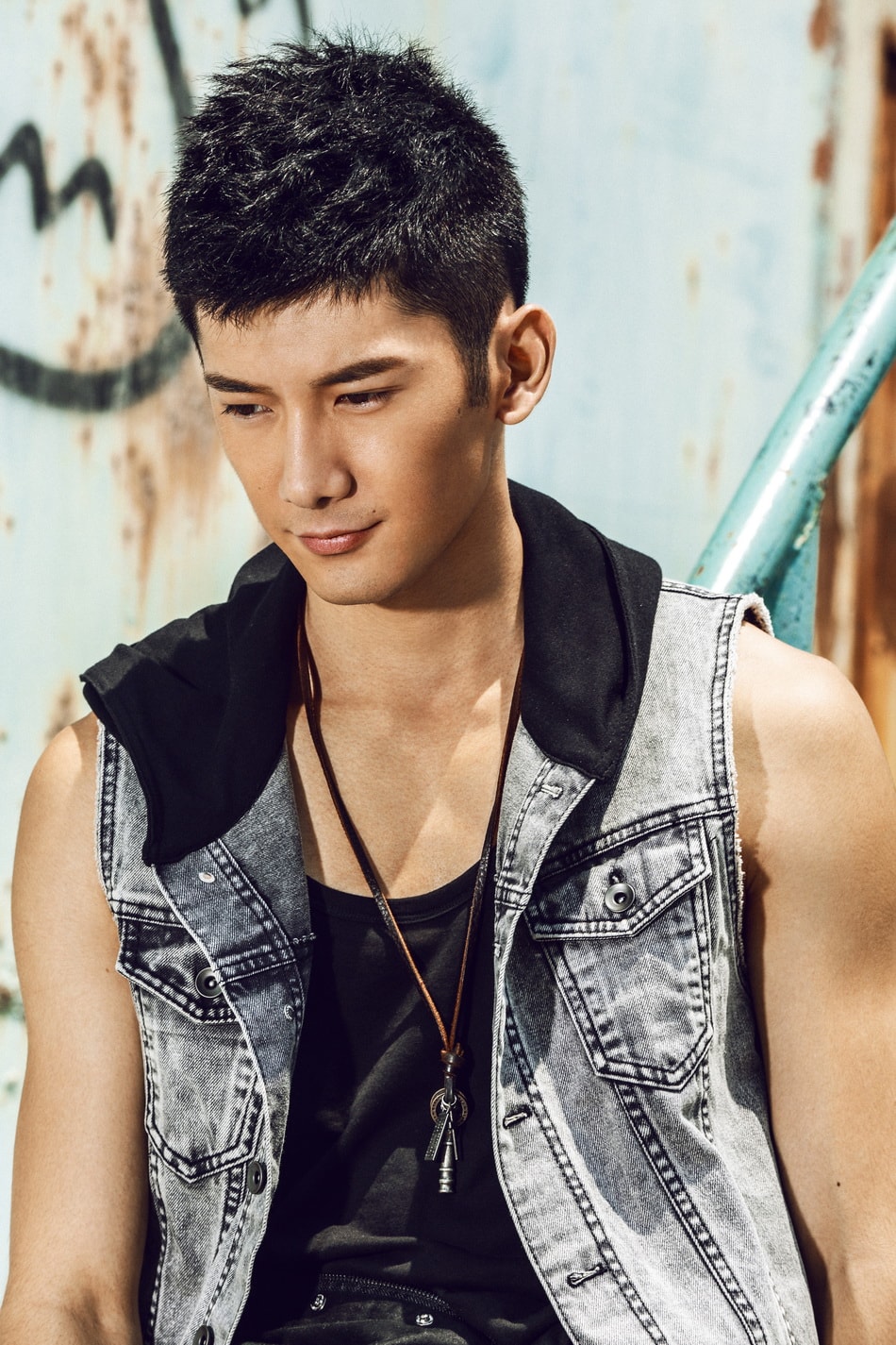 http://www.119127.cn/pics/star/pic/ca11c699339d45472f6efffc9a76a6e5.jpg