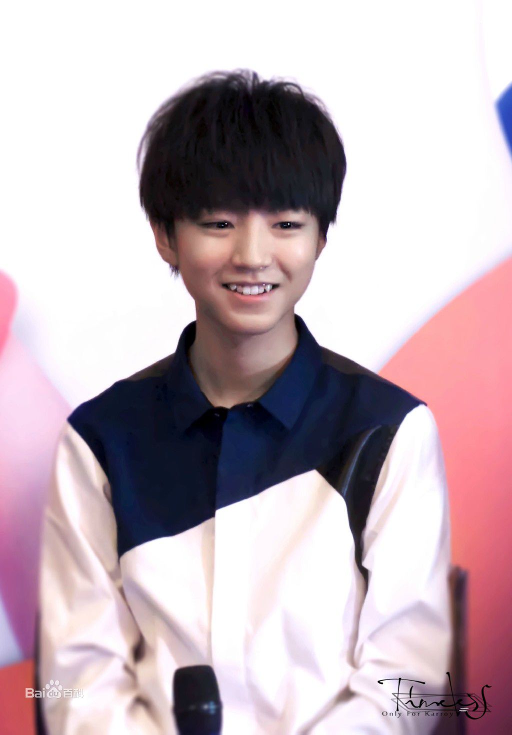 http://www.119127.cn/pics/star/pic/cb82b02507c71bc873bf9a08c93bed56.jpg
