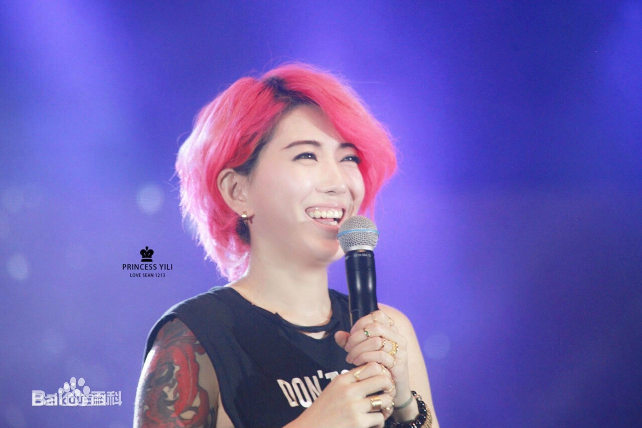 http://www.119127.cn/pics/star/pic/cca44e82624fa1468fcc6414f599592d.jpg