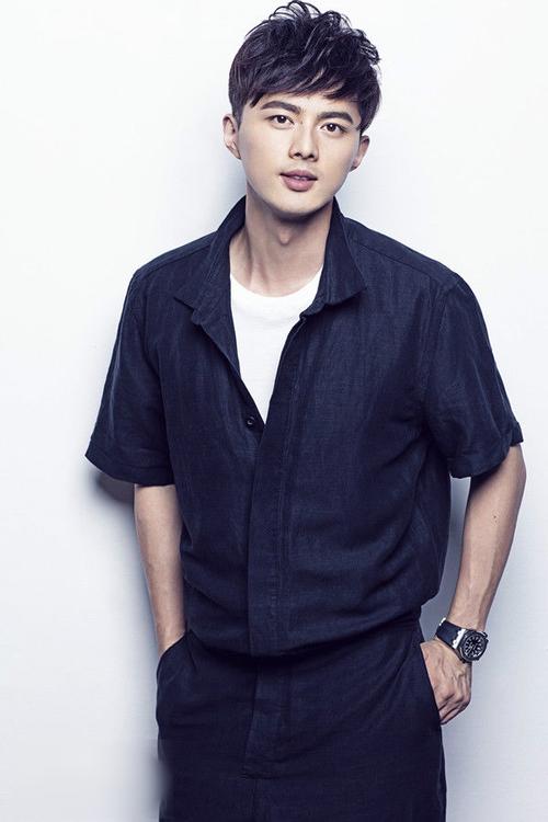 http://www.119127.cn/pics/star/pic/cca9a696cda8f3d185bb66d92424bad3.jpg