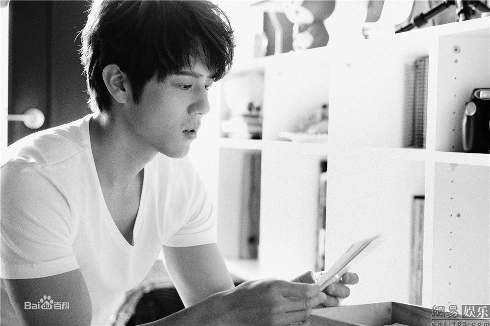 http://www.119127.cn/pics/star/pic/cdffb57de0f2505ee0f3c86e92911aa0.jpg