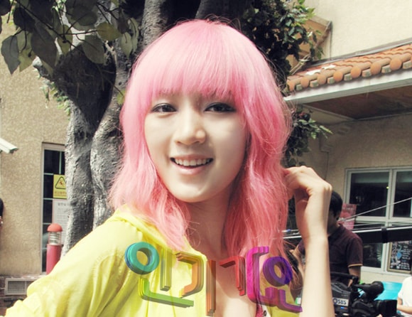 http://www.119127.cn/pics/star/pic/cf209c7973f00bb057d7c0e54c3b02d1.jpg