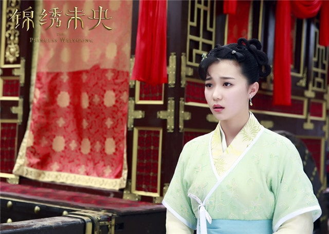 http://www.119127.cn/pics/star/pic/cf5c/916fcbef3ac81fd6baccac7e2b8d.jpg
