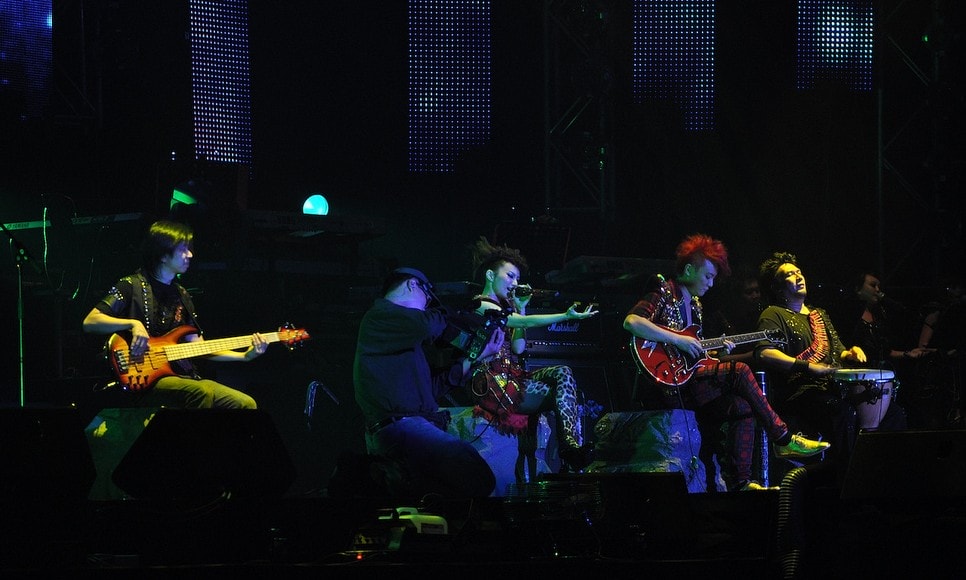 http://www.119127.cn/pics/star/pic/d025/10c8f2a8945cd7194a1b8f57ff68.jpg