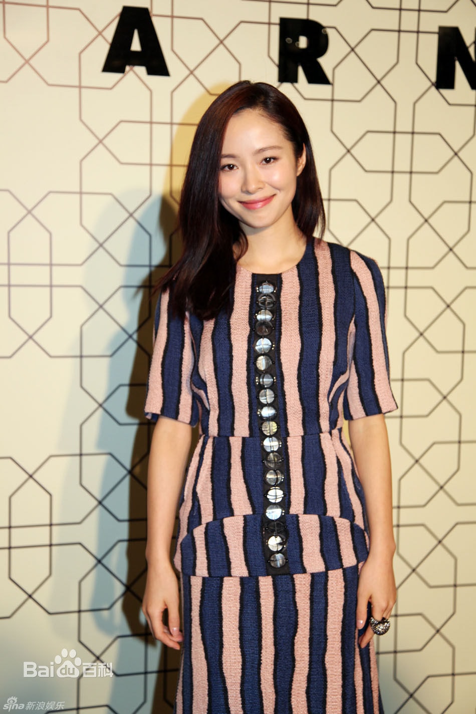 http://www.119127.cn/pics/star/pic/d050dd3d6931b928e6aedc47e69957d7.jpg