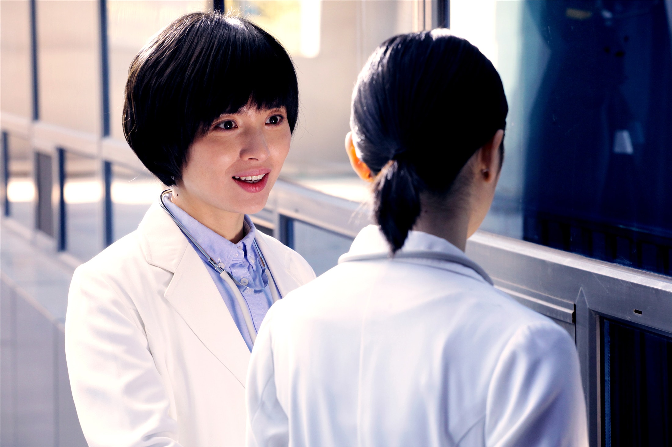 http://www.119127.cn/pics/star/pic/d0c72c5661c7b855fa005bdbb4dd146b.jpg