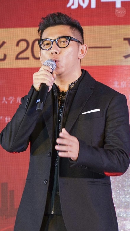 http://www.119127.cn/pics/star/pic/d12b527bd4d509f49d086b18aabe0b91.jpg