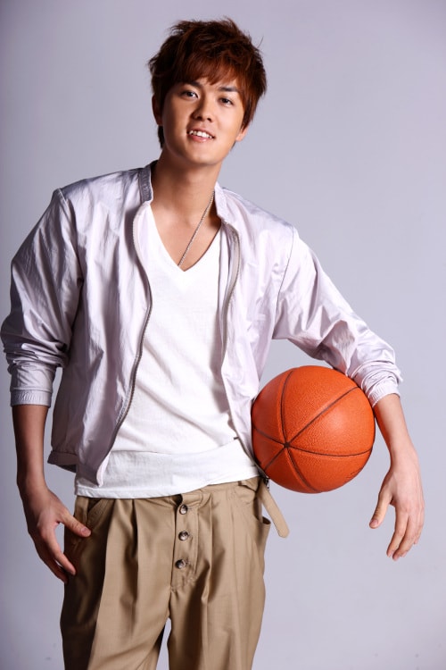 http://www.119127.cn/pics/star/pic/d25b1242f06ed96135aafde3ddfd8cba.jpg