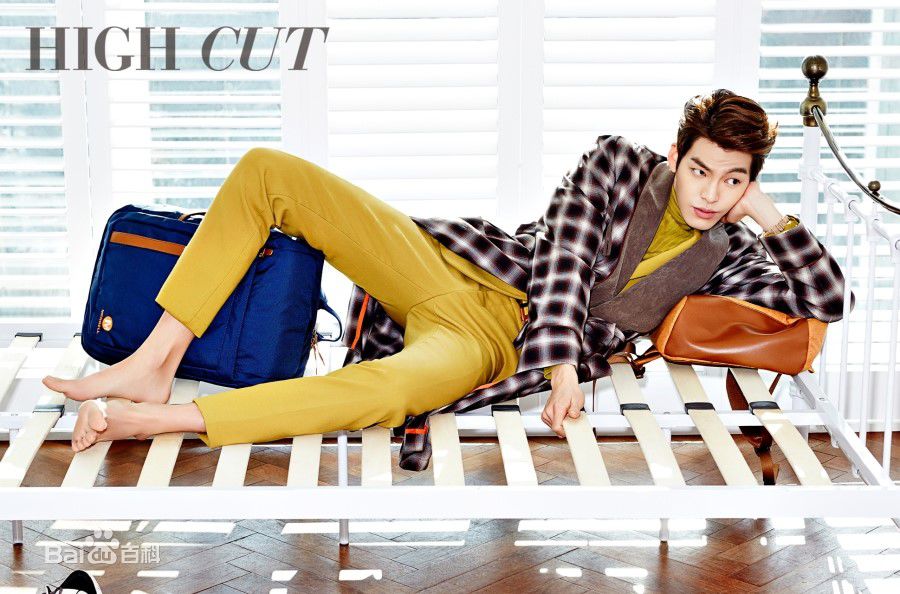 http://www.119127.cn/pics/star/pic/d2995bbd7dad6dce2dd24729e803bb75.jpg