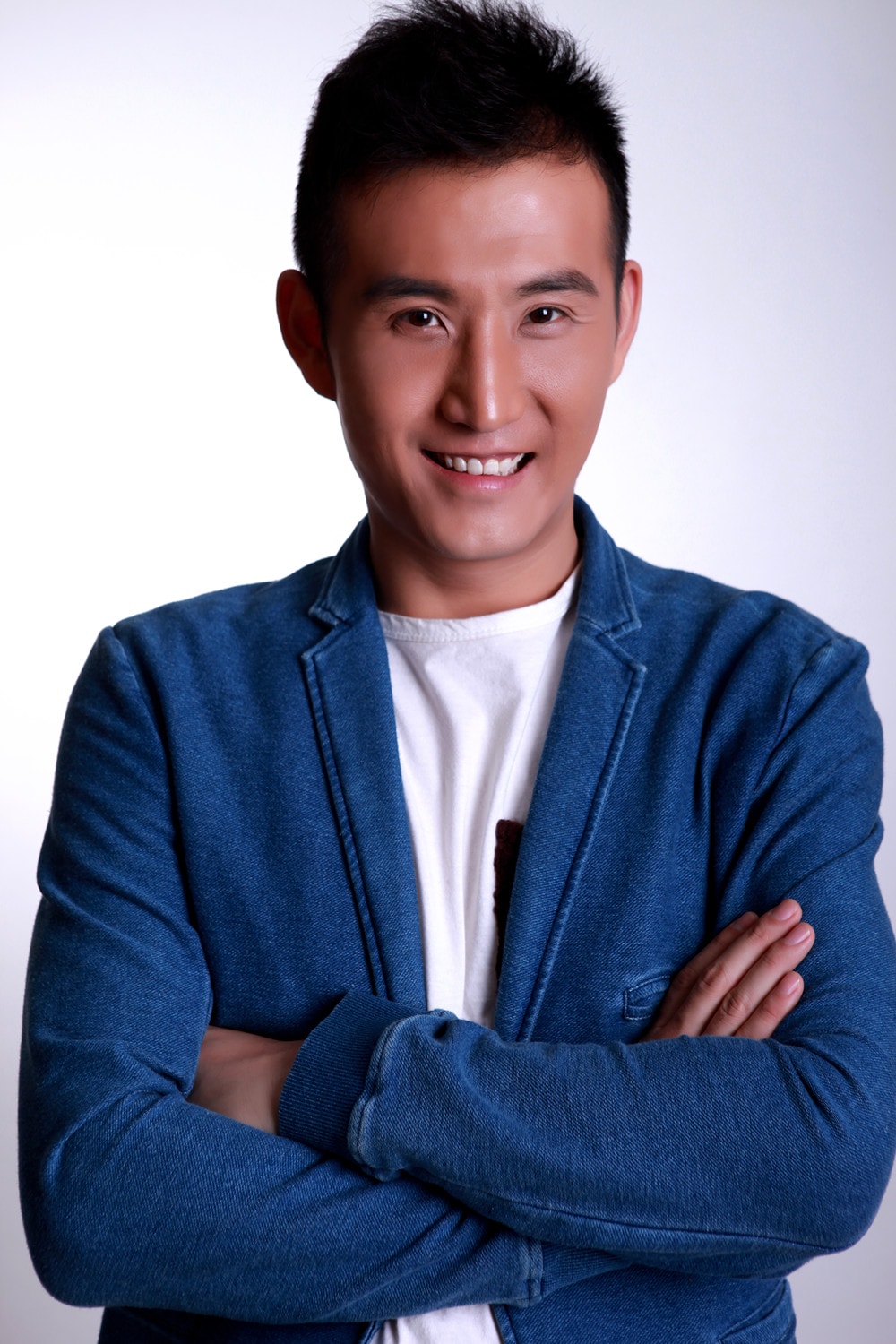 http://www.119127.cn/pics/star/pic/d2d407132a218852014e4262f83fe3ce.jpg