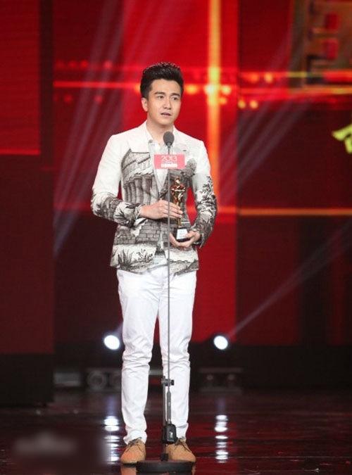 http://www.119127.cn/pics/star/pic/d319037f1dc7671445268d54a15f3f0c.jpg