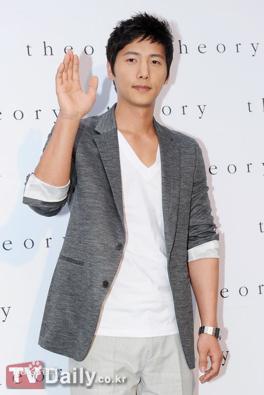 http://www.119127.cn/pics/star/pic/d448ec559733be444e760793c546fd1e.jpg