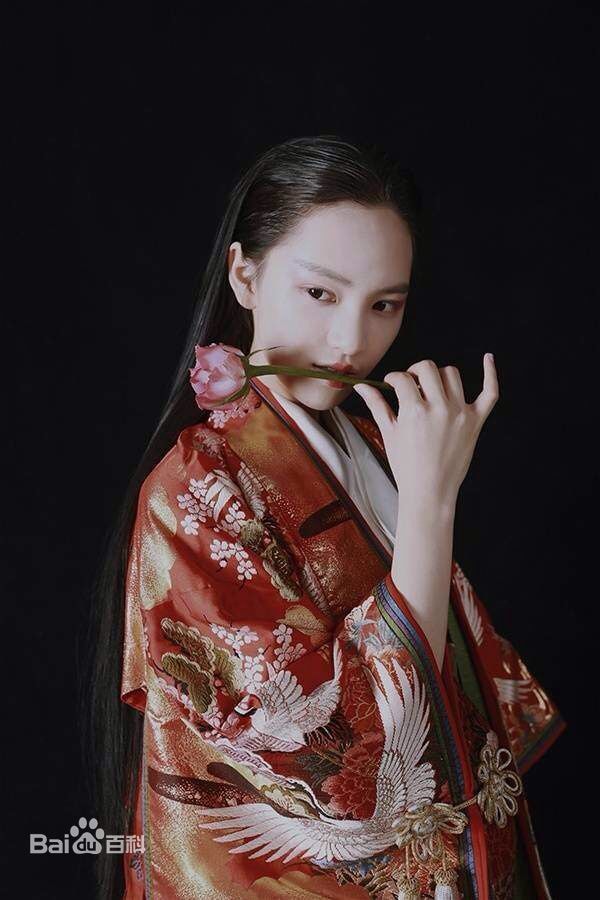 http://www.119127.cn/pics/star/pic/d4643f3473bd69946f694e927165acae.jpg