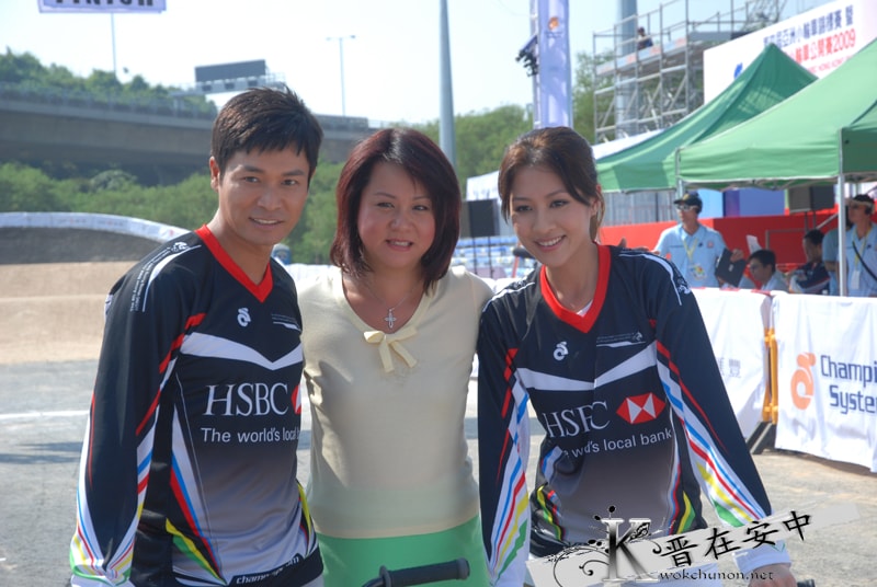 http://www.119127.cn/pics/star/pic/d49f2fa1351f2ee27e6fc75f22726a7e.jpg