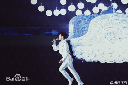 http://www.119127.cn/pics/star/pic/d4bffab955f0cca0dd7708fee3c9bc08.jpg
