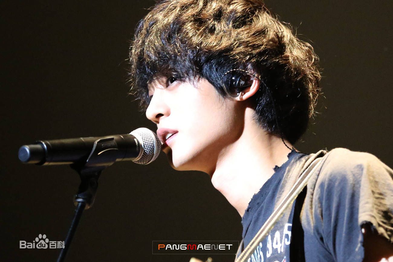 http://www.119127.cn/pics/star/pic/d4fa196aceb282173c31895ec637ee9c.jpg