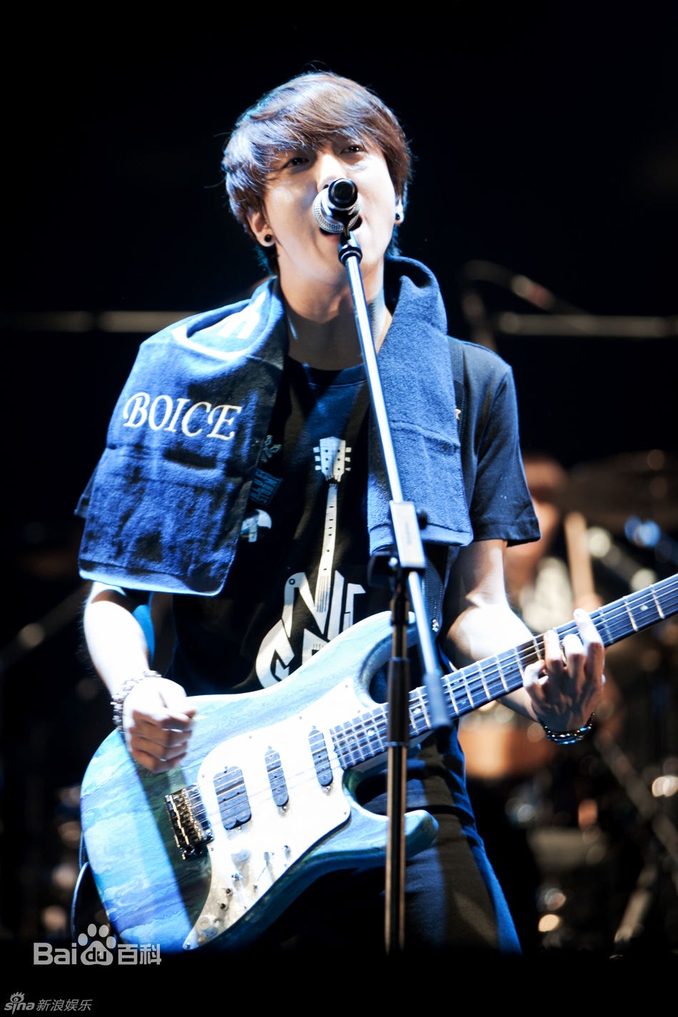 http://www.119127.cn/pics/star/pic/d60742ed9af108b5aa672f420694300e.jpg