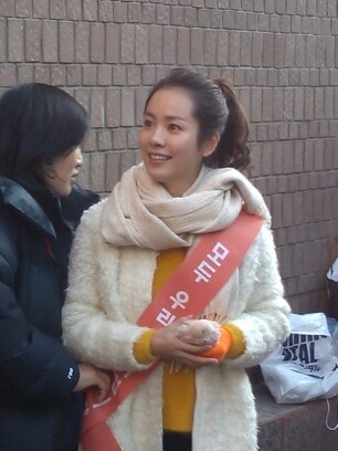 http://www.119127.cn/pics/star/pic/d67fd865b7ff4c6bd8dbf641873be629.jpg