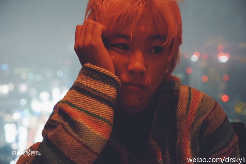 http://www.119127.cn/pics/star/pic/d7e17087047aceb9f382366c41036ae8.jpg