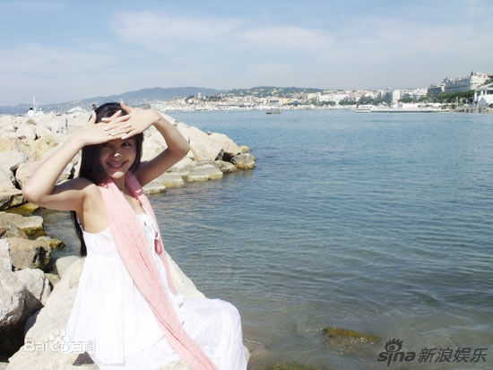 http://www.119127.cn/pics/star/pic/d95698bbeeb8c5c3b1f4efe3900eef84.jpg