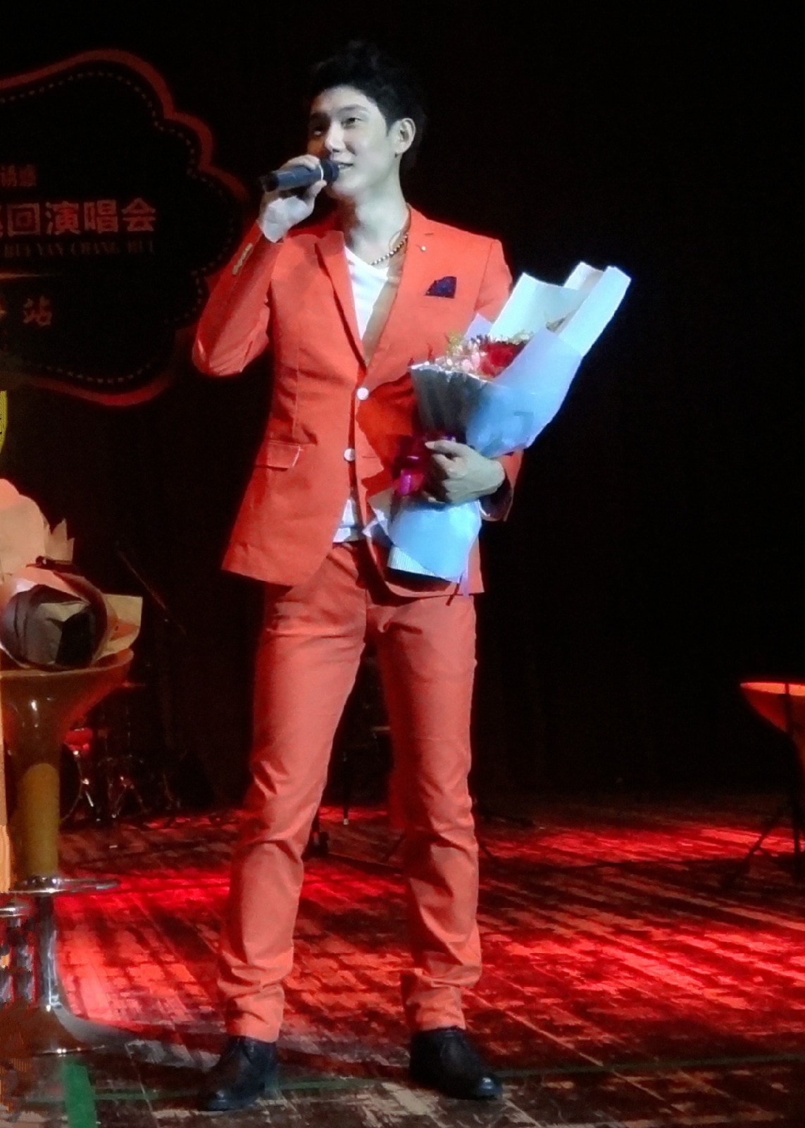 http://www.119127.cn/pics/star/pic/db04786c5302aa5a63cac4a15a8fe573.jpg