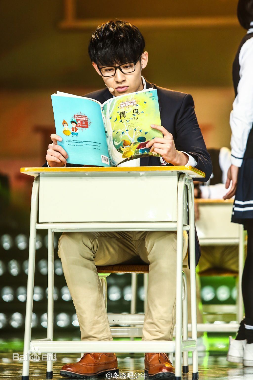 http://www.119127.cn/pics/star/pic/db2648faff1b41c7de46a332d57d1af8.jpg