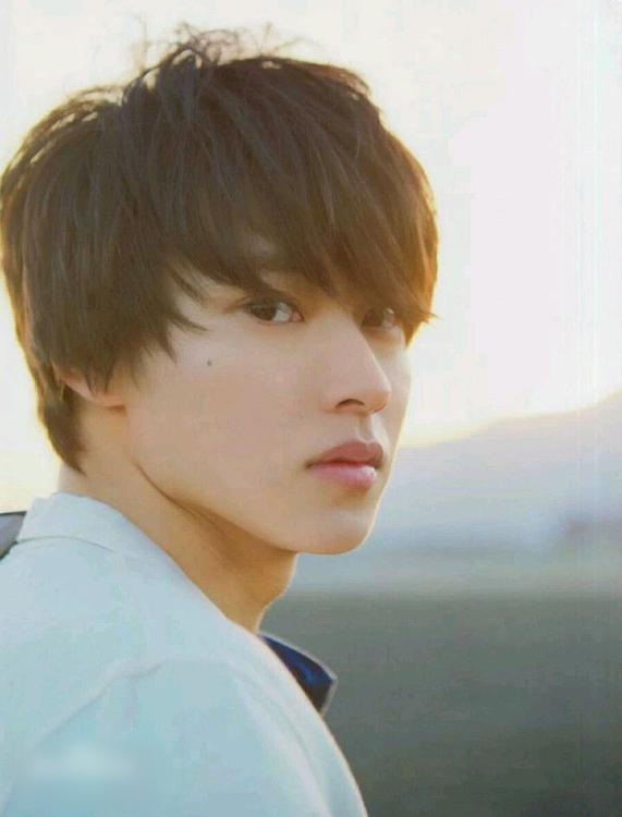 http://www.119127.cn/pics/star/pic/db6347fd503f2bb6fad162a30d1af3a8.jpg