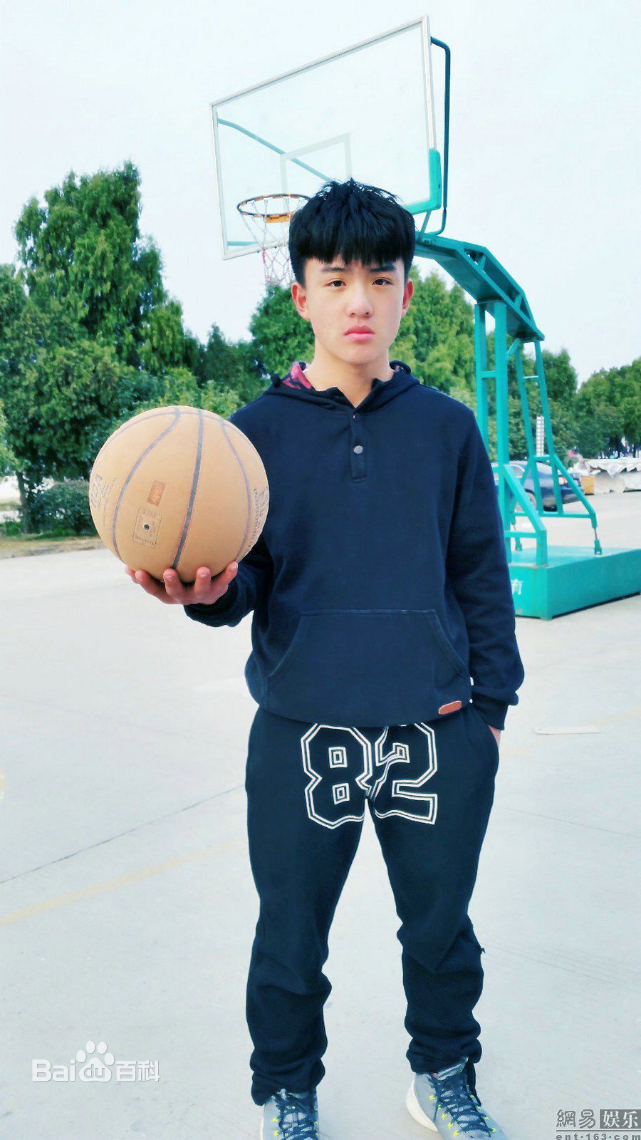 http://www.119127.cn/pics/star/pic/dbb94812e81064d08aa09238dcdffcc6.jpg