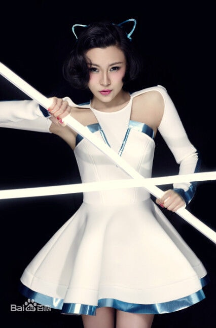 http://www.119127.cn/pics/star/pic/dc4d368ec5d52594be8723e7cecdd7f6.jpg