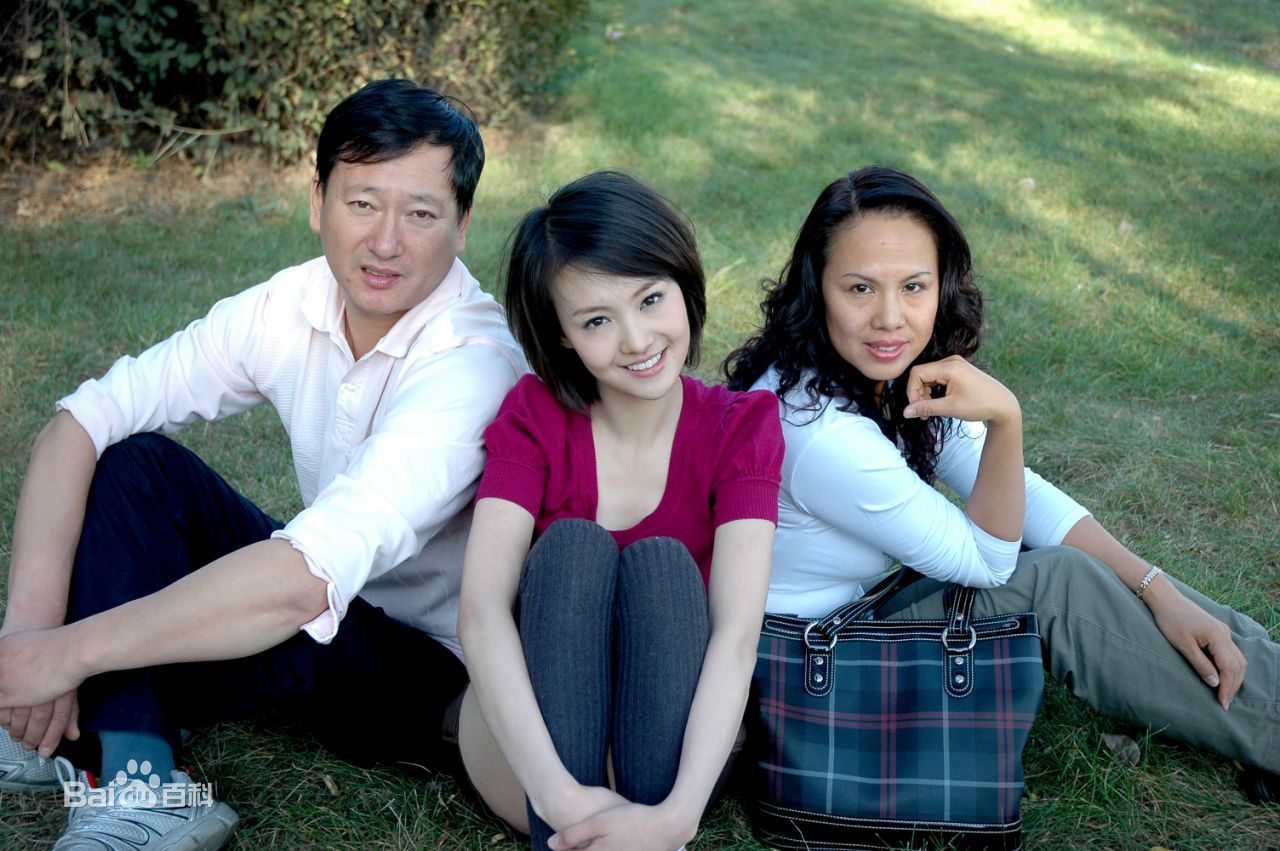 http://www.119127.cn/pics/star/pic/dd3142adebcad3db17ac2618fe6237ea.jpg