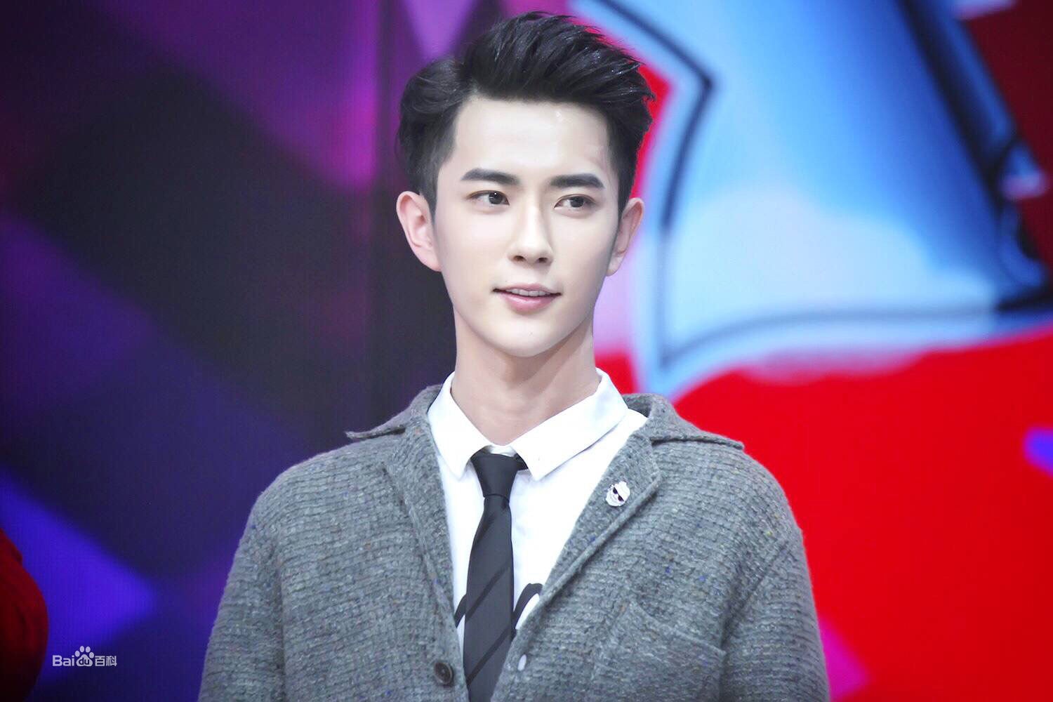 http://www.119127.cn/pics/star/pic/de7a8f237d1a64488c2e1b0b9d867505.jpg