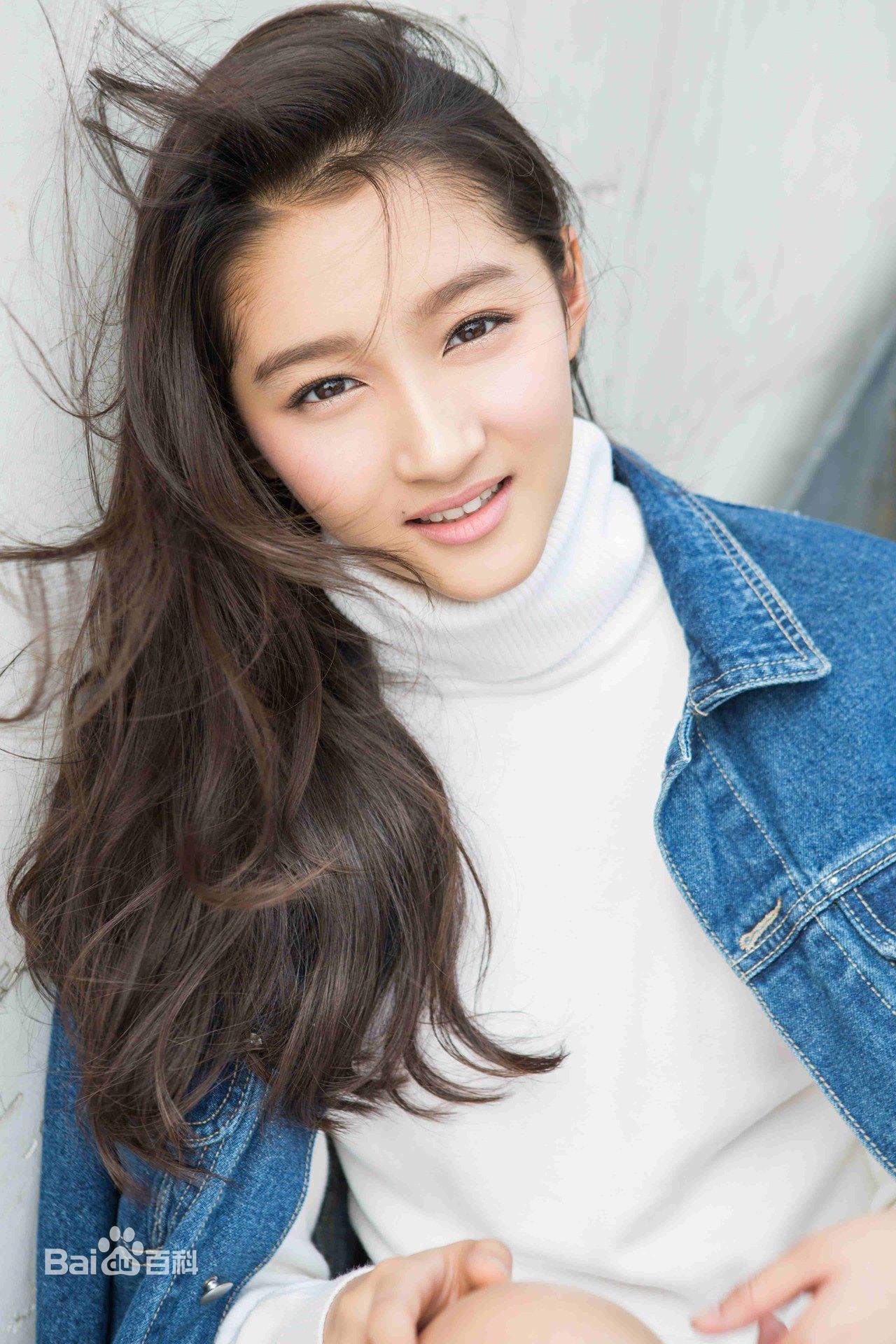 http://www.119127.cn/pics/star/pic/dee3de253ca0544647b2db3fc6285b8b.jpg