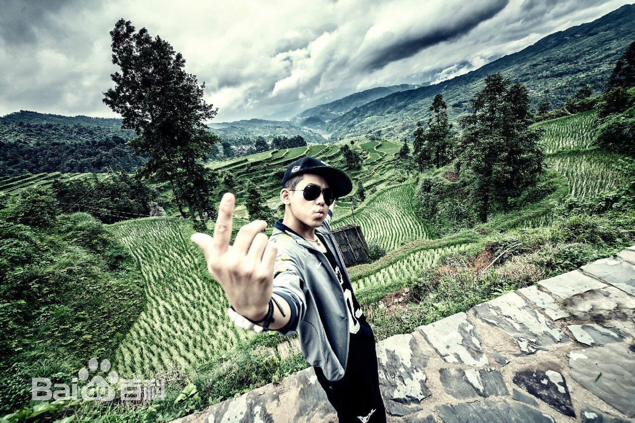 http://www.119127.cn/pics/star/pic/df009215279d9d5d48ca87ba2255dba1.jpg