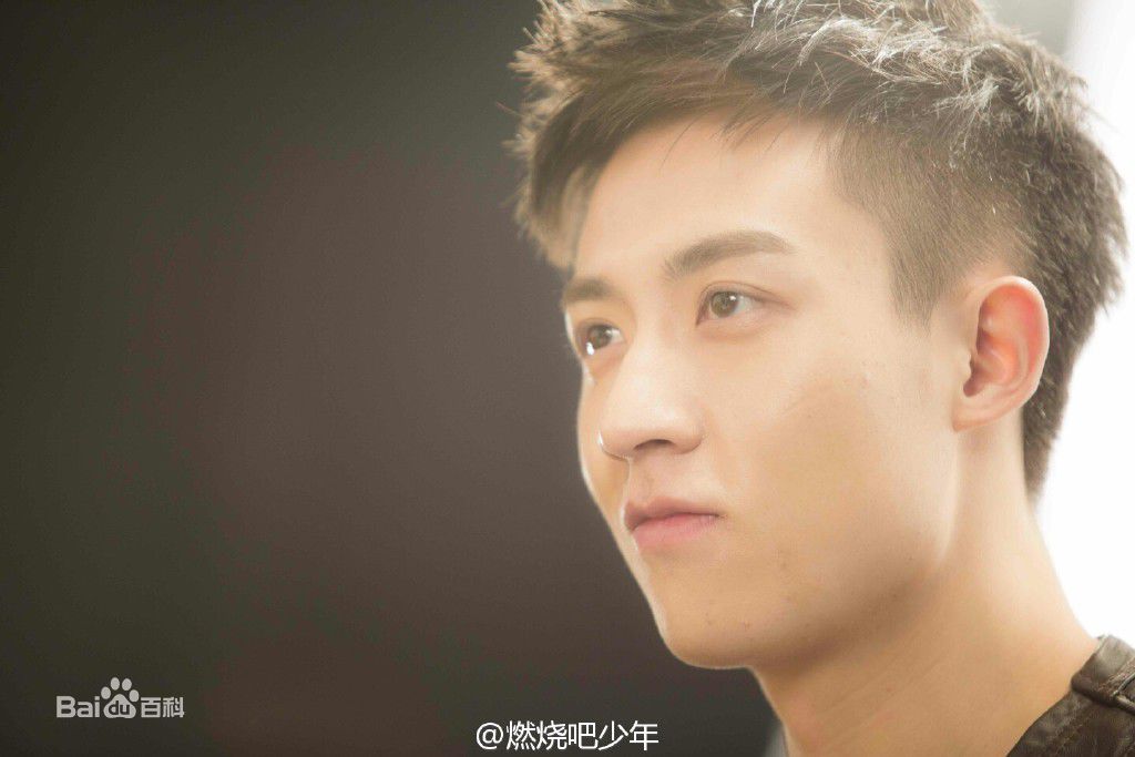 http://www.119127.cn/pics/star/pic/df58f465be7221fb6391d3ccdeb2d746.jpg