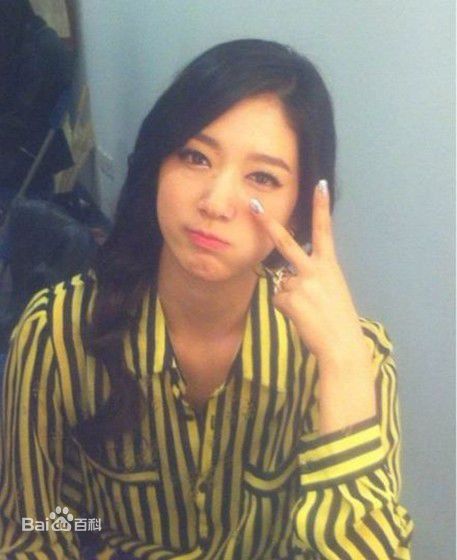 http://www.119127.cn/pics/star/pic/e002ad9fbe41625f9f6b81cdefc27f11.jpg
