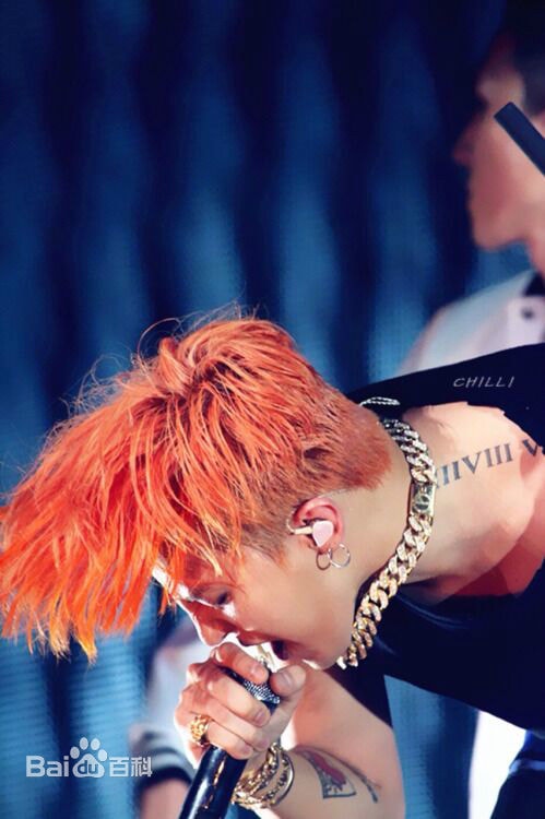 http://www.119127.cn/pics/star/pic/e1bd1c3509b8e8d0e9b295ddd1be7ab1.jpg