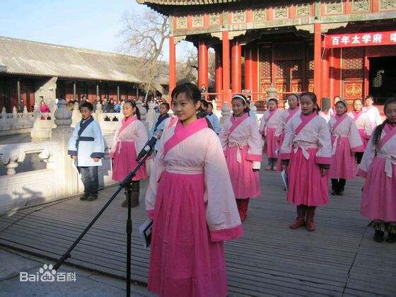 http://www.119127.cn/pics/star/pic/e31e0c037daff0130c59261e5b6bb2f7.jpg