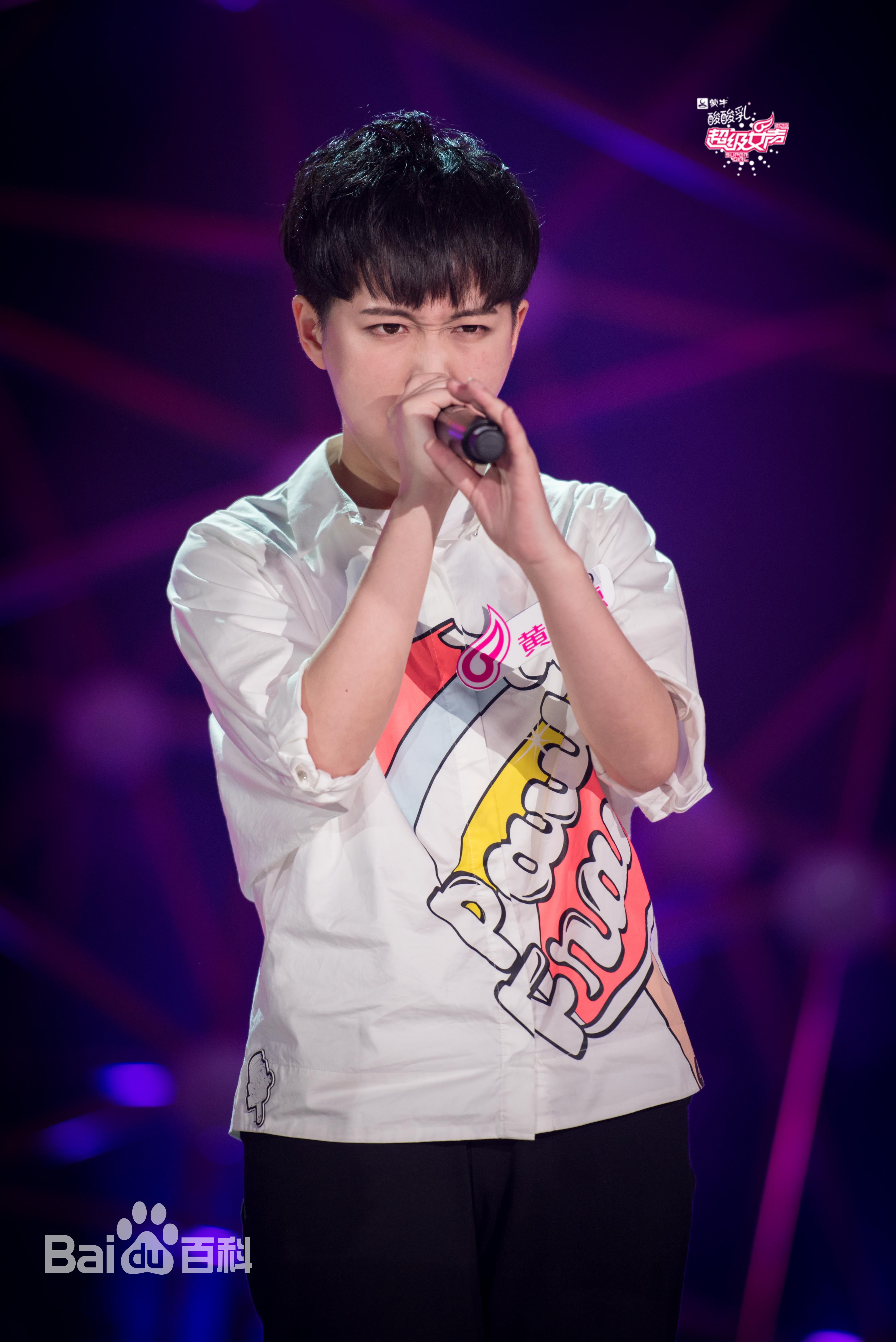 http://www.119127.cn/pics/star/pic/e37a12888d48d9d4ac3d03b9874474a2.jpg
