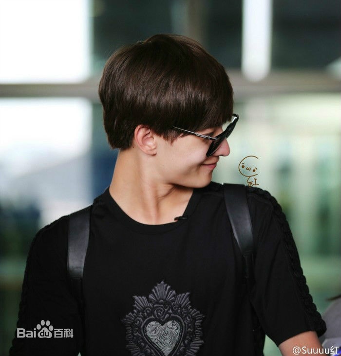 http://www.119127.cn/pics/star/pic/e3a1252c3d8f9e2b410849eca0097da6.jpg