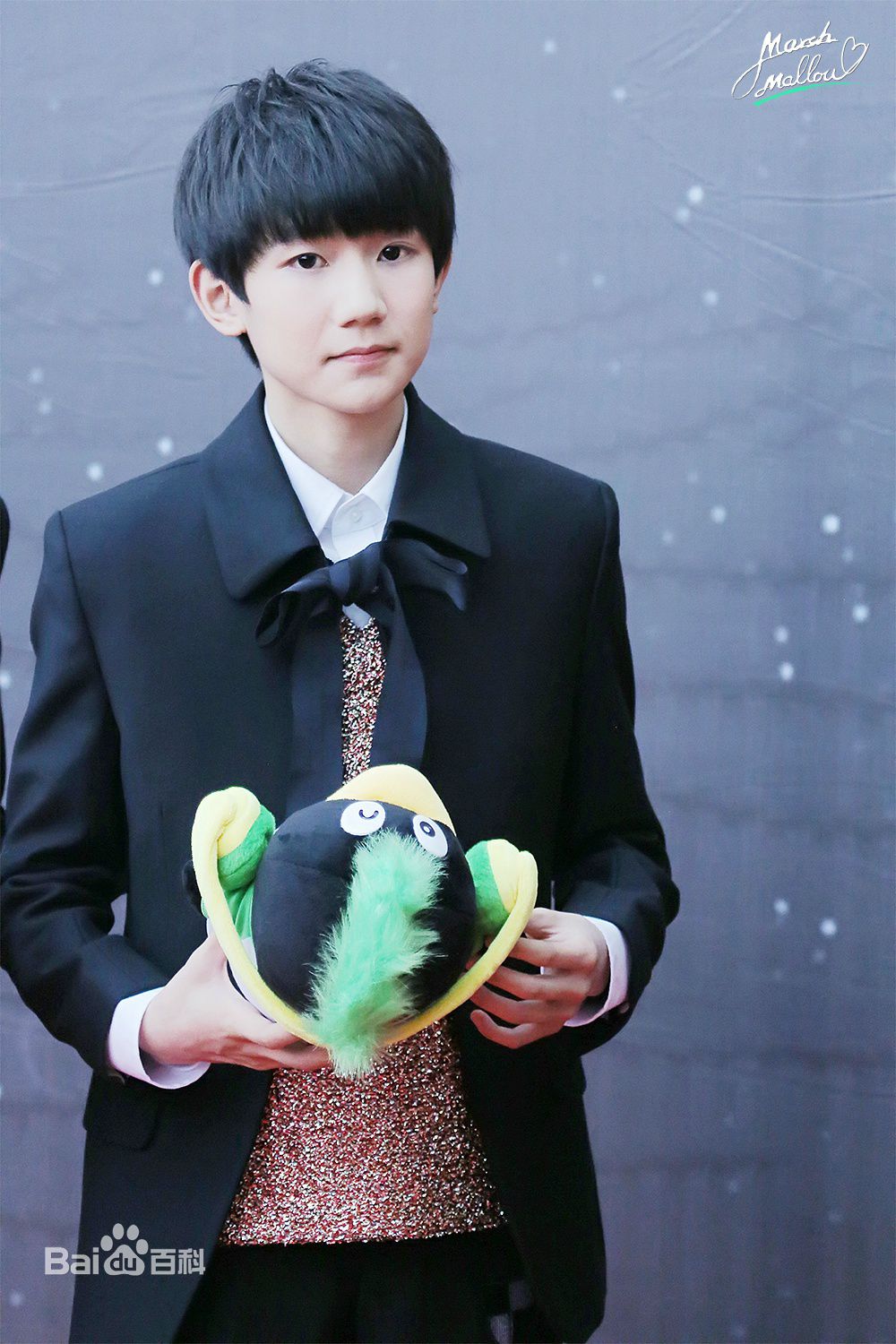 http://www.119127.cn/pics/star/pic/e3b13ff7a4a49ca2633b6bc536f0cda3.jpg
