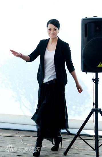 http://www.119127.cn/pics/star/pic/e41108f957dc868ea80b94d42e7b459c.jpg
