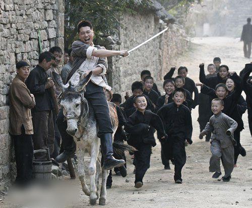 http://www.119127.cn/pics/star/pic/e70d6b9125747508d9b2685a4b0c54e8.jpg