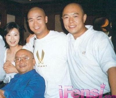 http://www.119127.cn/pics/star/pic/e70f11f5eb74a7aef67157f579cc89ec.jpg