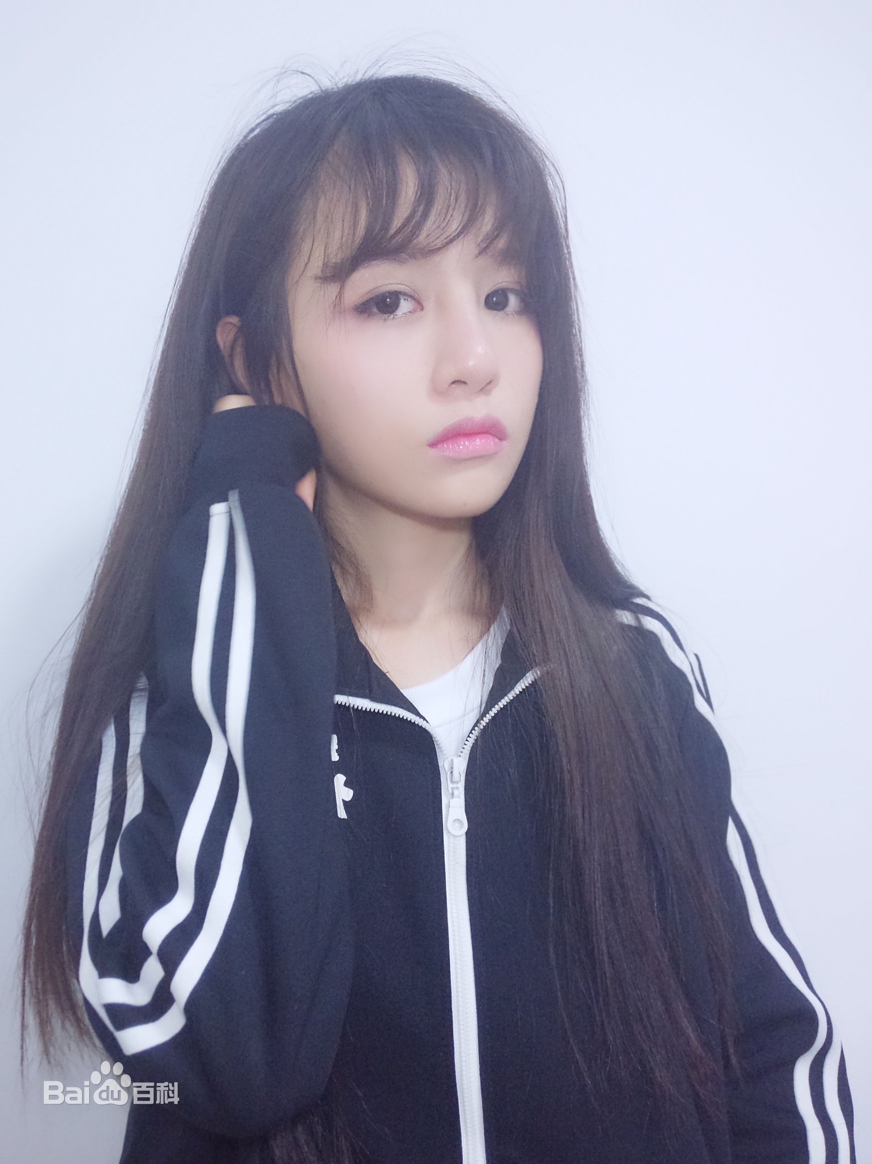 http://www.119127.cn/pics/star/pic/e7a158ef25068b72949a23c1f93b15a4.jpg