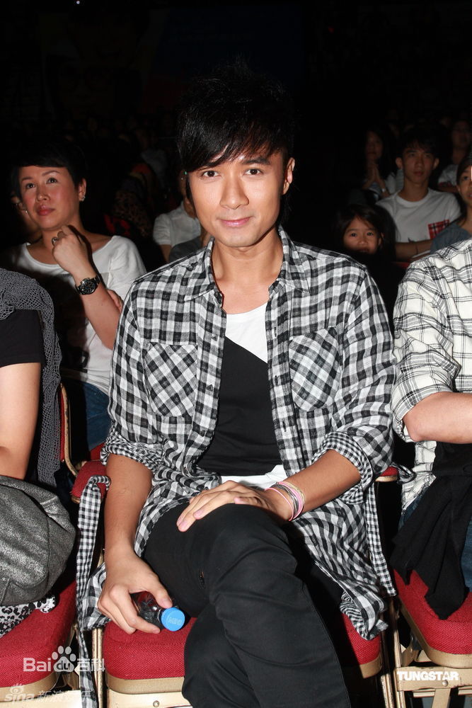 http://www.119127.cn/pics/star/pic/e85d70bcf46bc6293d4d5ca76ebc7fa2.jpg