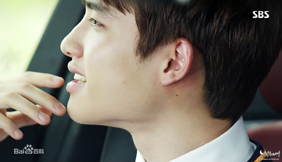 http://www.119127.cn/pics/star/pic/e870ed03c202a4d773190c9c4fa77e1c.jpg