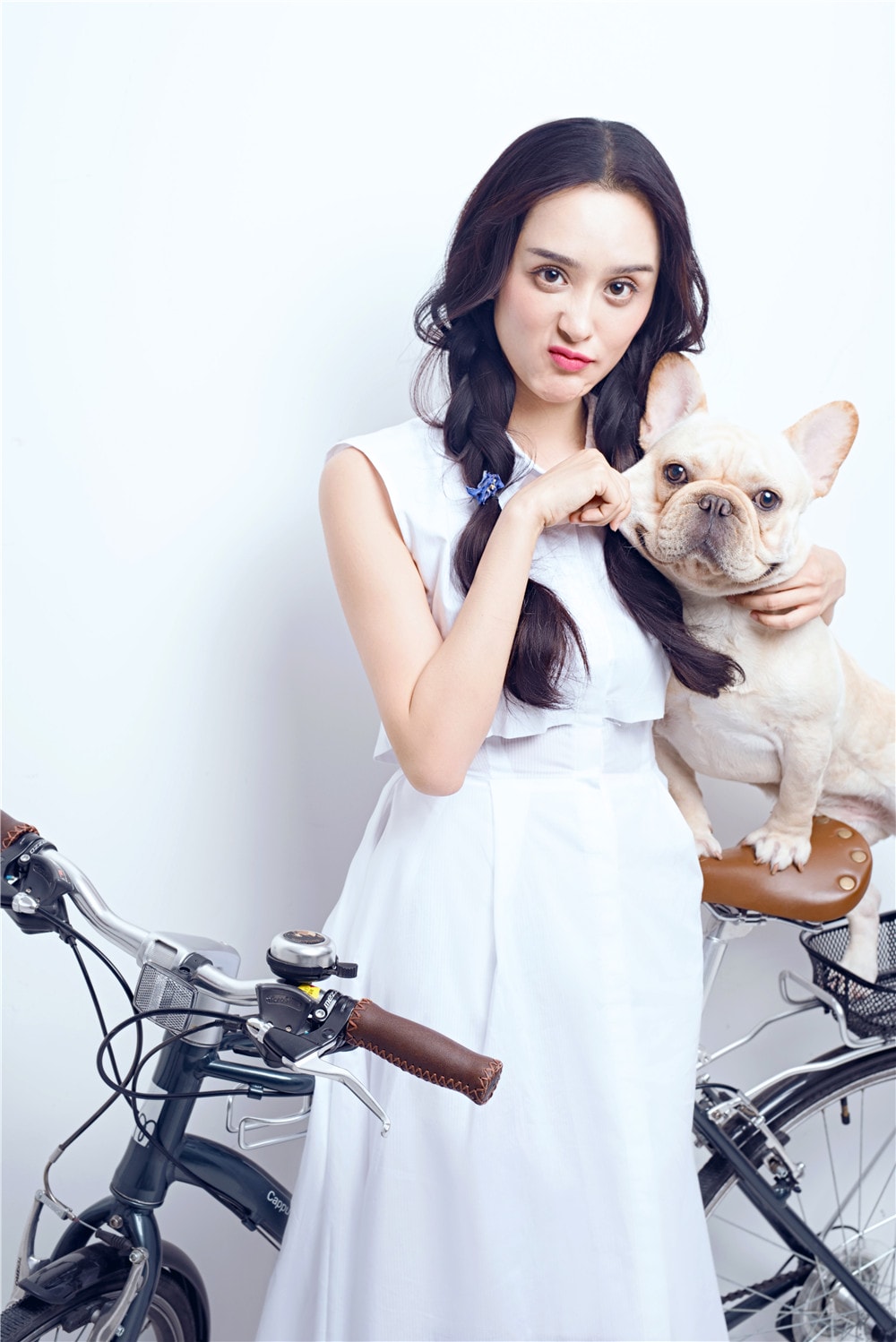 http://www.119127.cn/pics/star/pic/e8e22c2892a57da6c6807c5e2e12a259.jpg