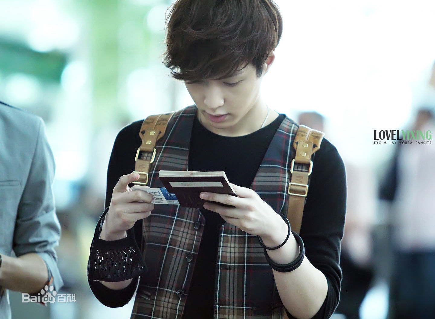 http://www.119127.cn/pics/star/pic/e92f3a74c05a3da32429d8065f898775.jpg