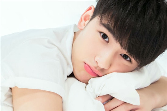 http://www.119127.cn/pics/star/pic/e940adff59df416df539308ae6cf4c27.jpg